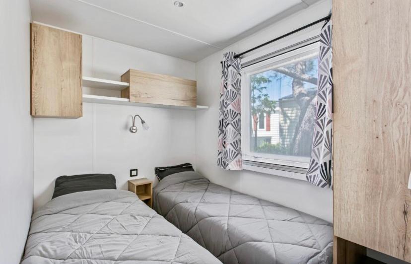 Particulier Loue Ce Mobil-Home 3 Chambres, Tout Confort Valras-Plage Zewnętrze zdjęcie